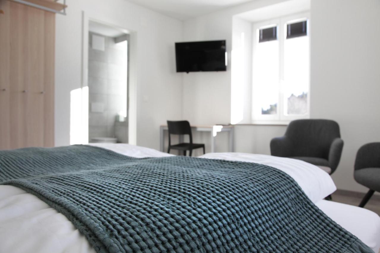 Auberge Du Prevoux Le Locle Bagian luar foto