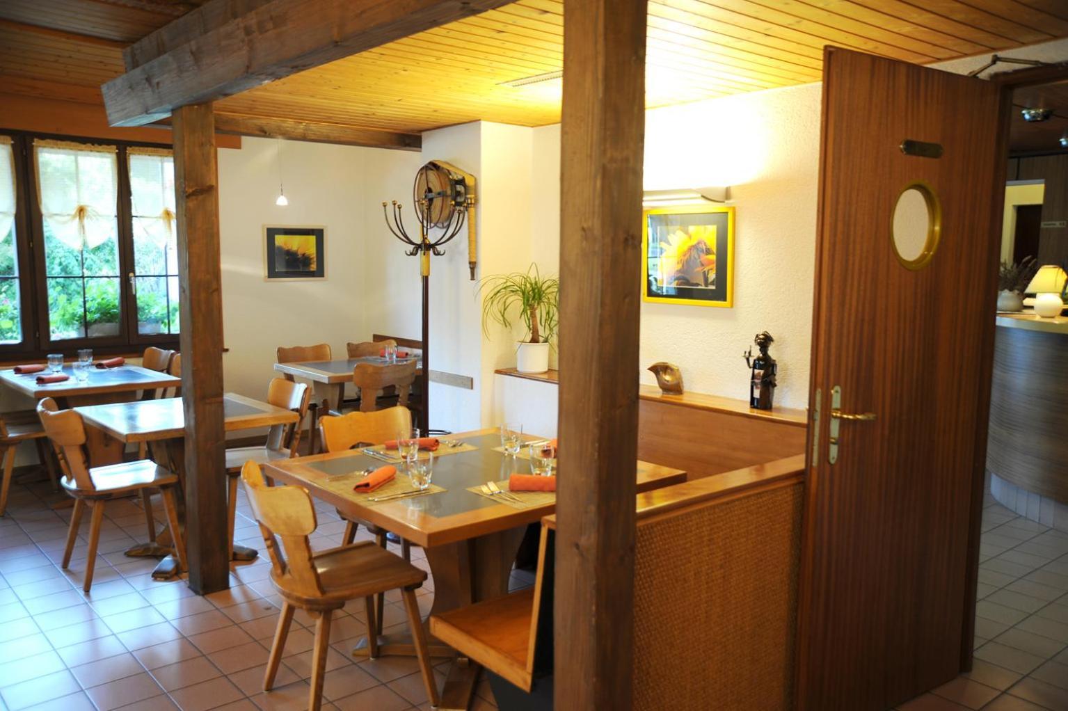 Auberge Du Prevoux Le Locle Bagian luar foto